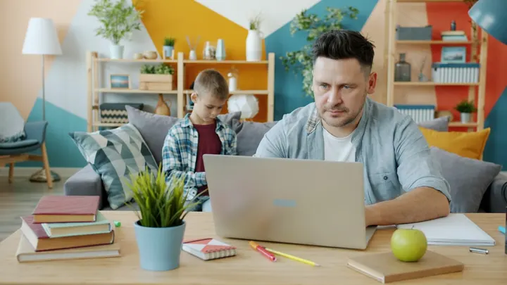5 Tips to Handle Your Child's Bad Grades (and Turn Them Into Success)