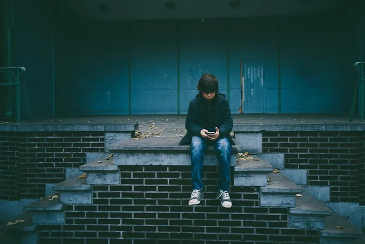 Is Your Child Agitated by the Smartphone? Understanding and Managing Digital Overstimulation