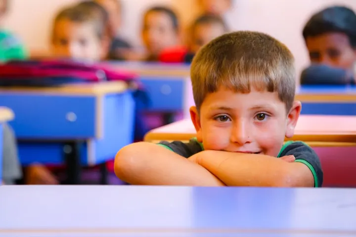 Come affrontare il rifiuto scolastico del bambino: Guida Definitiva
