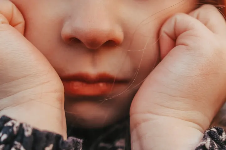 How to Deal with Child Anxiety: 7 Proven Strategies