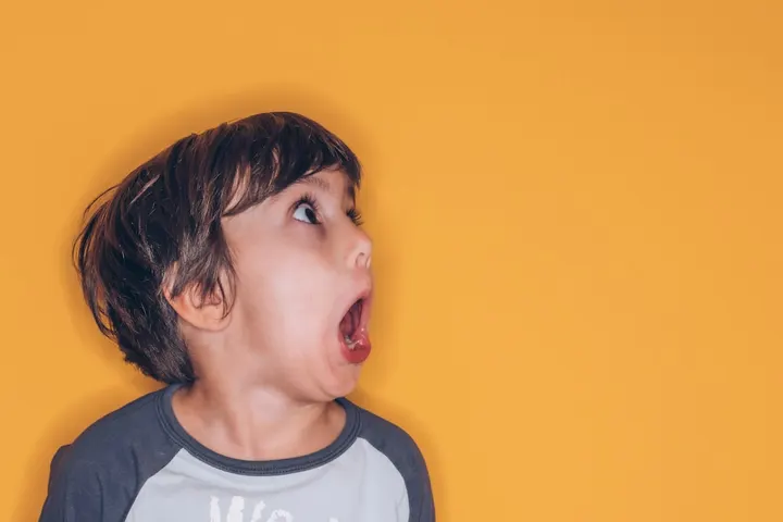 Mio Figlio è Aggressivo: Guida Completa per Genitori