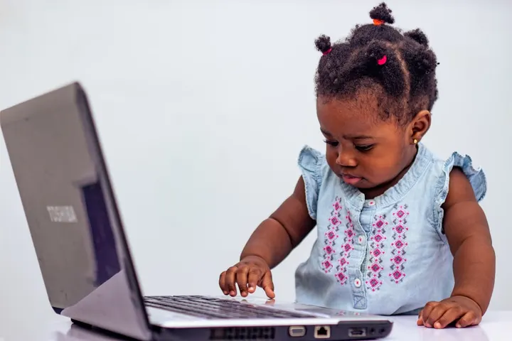 Protecting Your Daughter Online: The Ultimate Safety Plan